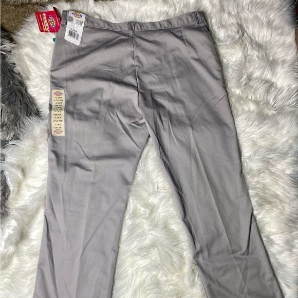 Dickies JR Junior/Women Flat Front Flare Pants Size 19 Khaki 38" x 32" - Picture 6 of 6
